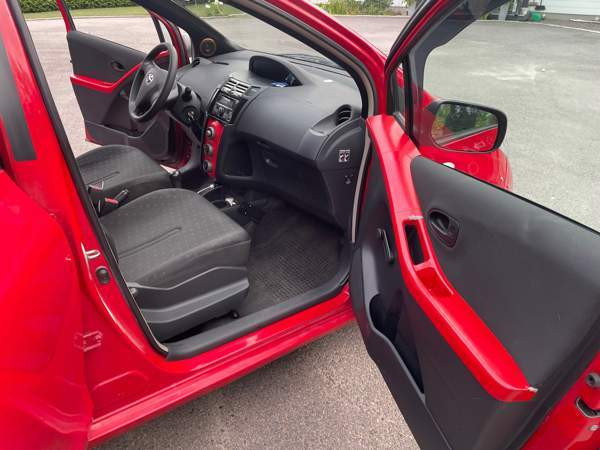 Toyota Yaris Эспоо - изображение 5