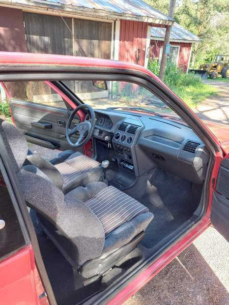 Peugeot 205 Hamina - photo 6