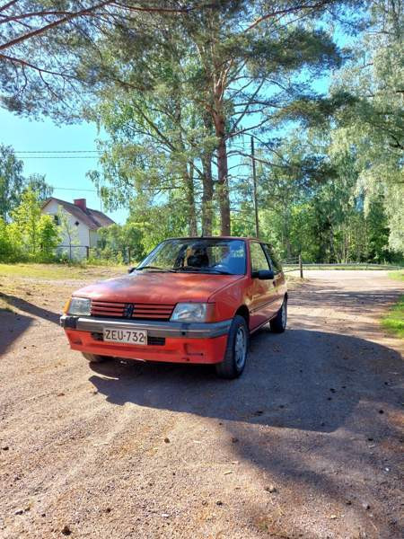Peugeot 205 Hamina - photo 1