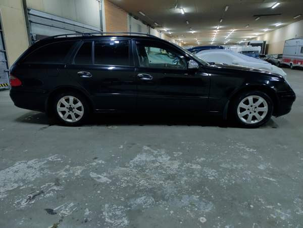Mercedes-Benz E Haukipudas - valokuva 5