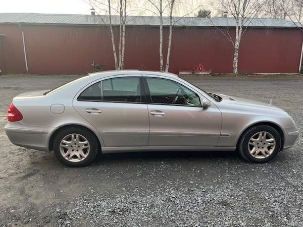 Mercedes-Benz 280 Tyrnävä - valokuva 1