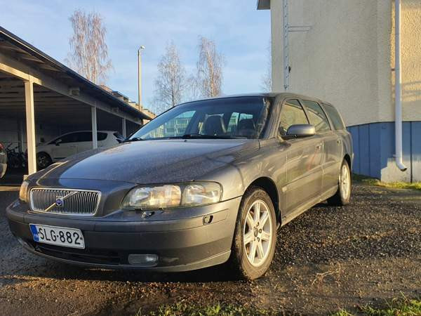 Volvo V70 Торнио - изображение 2