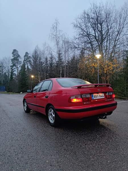 Toyota Carina E Riihimäki - valokuva 2