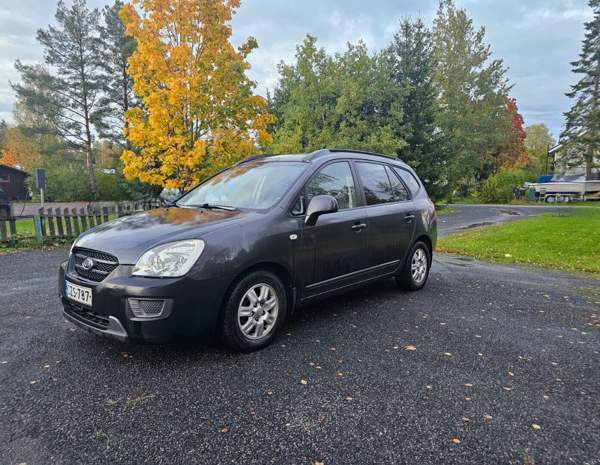 Kia Carens Kaarina - valokuva 1