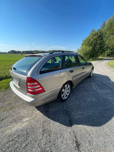 Mercedes-Benz C Lieto - photo 7