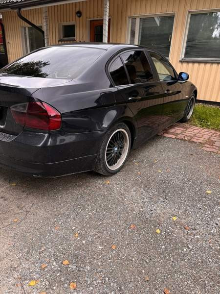 BMW 318 Nurmes - valokuva 4