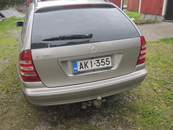 Mercedes-Benz C Turtkul - valokuva 2
