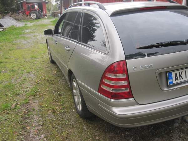 Mercedes-Benz C Turtkul - valokuva 4