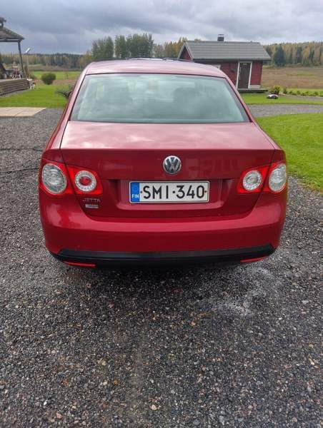 Volkswagen Jetta Jyväskylä - valokuva 3