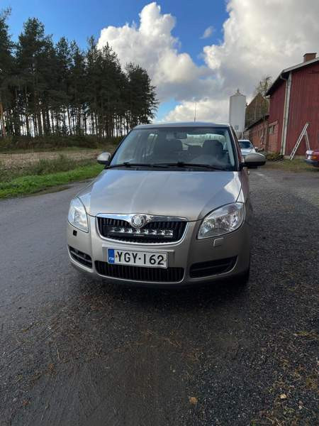 Skoda Fabia Huittinen - photo 4