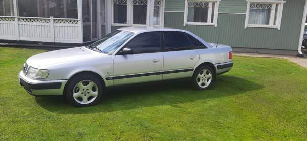 Audi 100 Haukipudas - valokuva 1