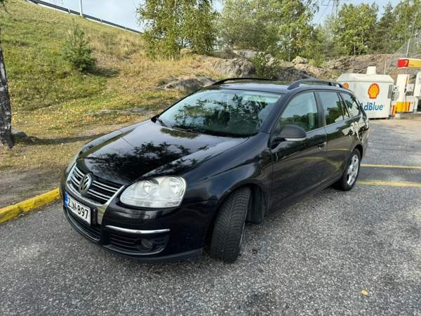 Volkswagen Golf Vantaa - valokuva 1