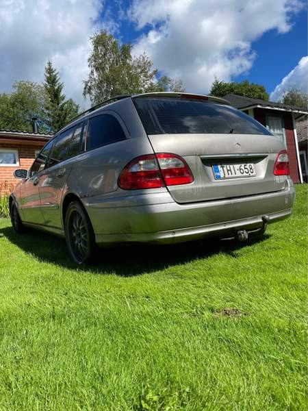 Mercedes-Benz 220 Huittinen - изображение 4