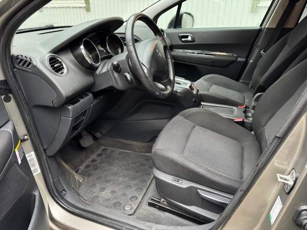 Peugeot 5008 Luga - photo 8