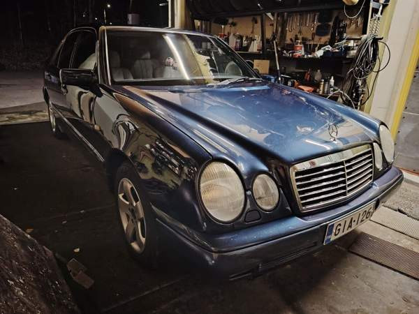 Mercedes-Benz E Asikkala - valokuva 5