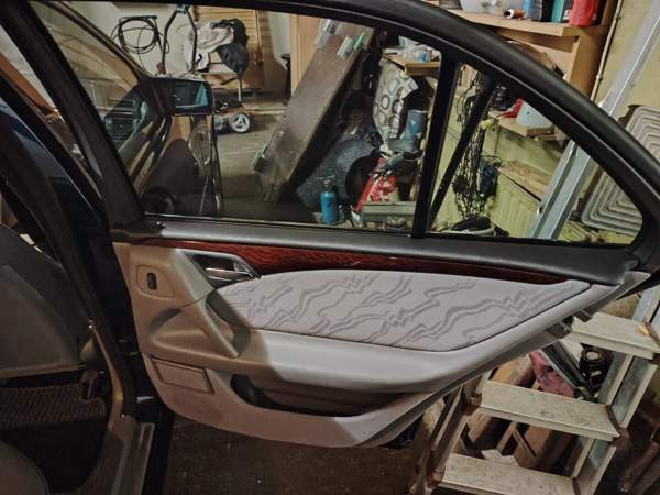 Mercedes-Benz E Asikkala - valokuva 8