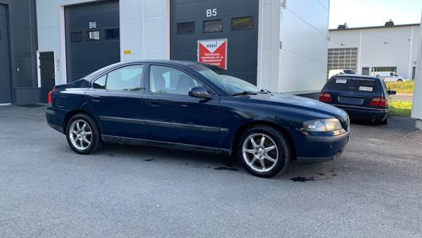 Volvo S60 Jyväskylä - valokuva 1