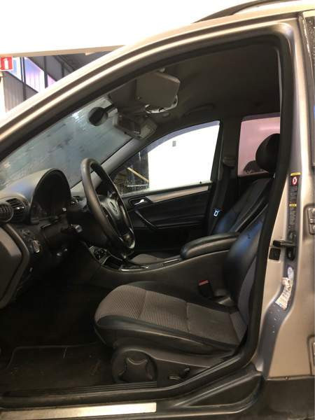 Mercedes-Benz C Alavieska - valokuva 5