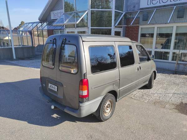 Nissan Vanette Pukkila - valokuva 3