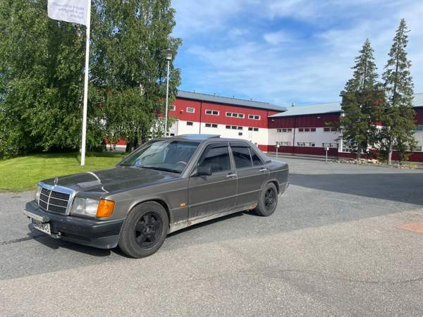 Mercedes-Benz 190 Торнио - изображение 1