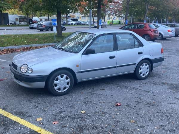 Toyota Corolla Tampere - valokuva 1