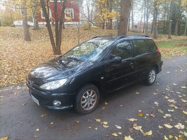 Peugeot 206 Хювинкяя - изображение 2