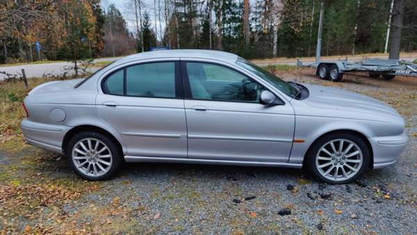 Jaguar X-type Mänttä-Vilppula - изображение 4