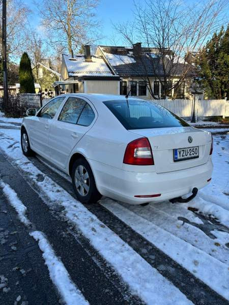 Skoda Octavia Vantaa - photo 2