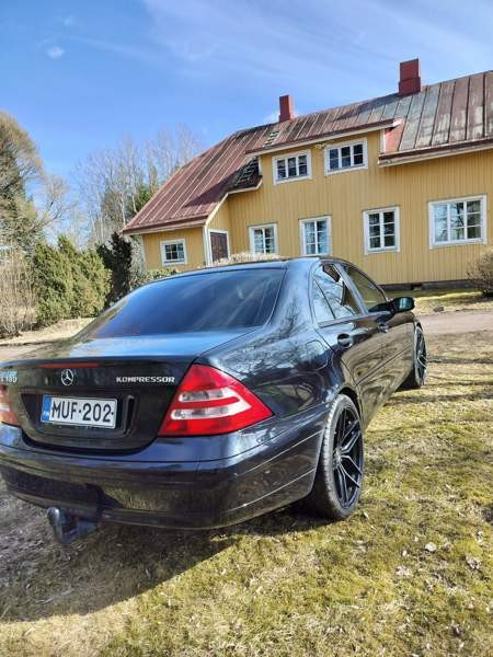 Mercedes-Benz 180 Kokemäki - valokuva 4