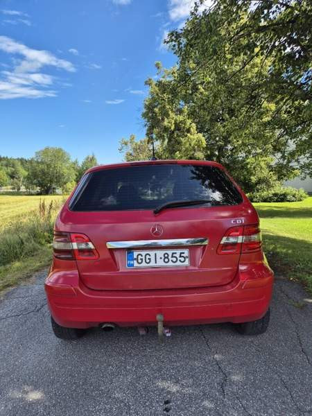 Mercedes-Benz B Турткуль - изображение 4