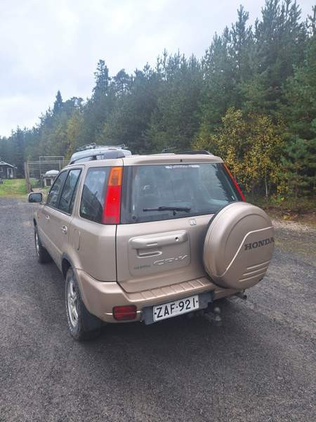 Honda CR-V Kyiv Oblast - valokuva 2