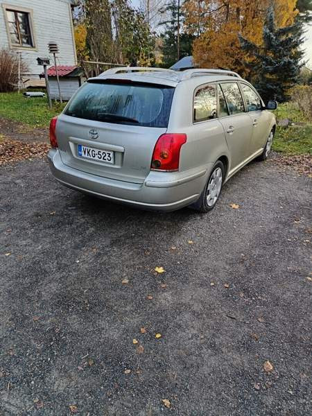 Toyota Avensis Haemeenlinna - photo 3