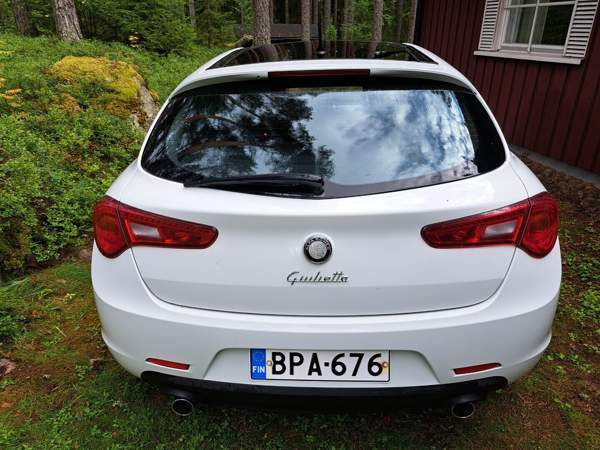 Alfa Romeo Giulietta Ugleural'skiy - photo 6