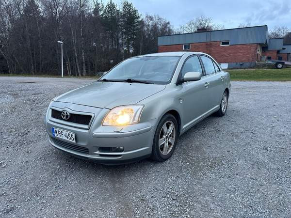 Toyota Avensis Якобстад - изображение 2