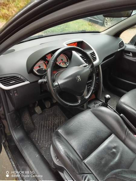 Peugeot 207 Хейнола - изображение 6