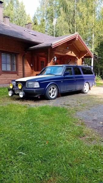Volvo 245 Kannonkoski - valokuva 1