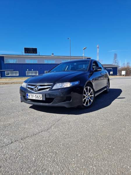 Honda Accord Oulu - valokuva 5