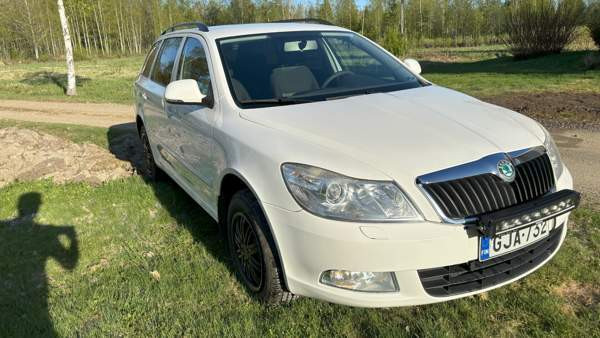Skoda Octavia Laensi-Turunmaa - изображение 2