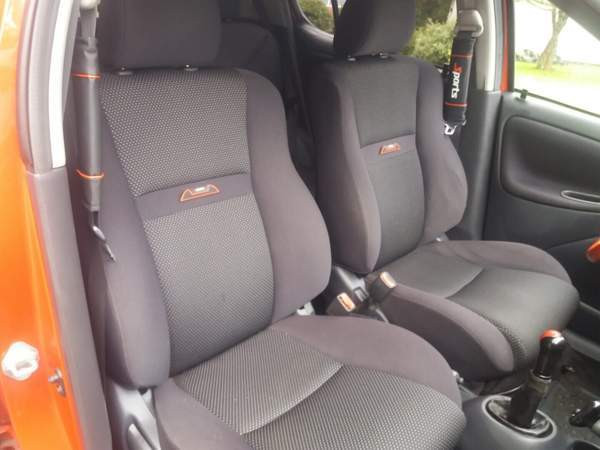 Toyota Yaris Коувола - изображение 6