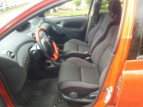 Toyota Yaris Коувола - изображение 1