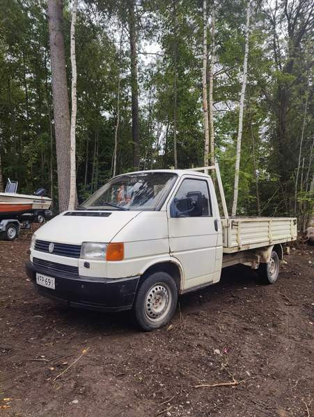Volkswagen Transporter Varkaus - valokuva 2