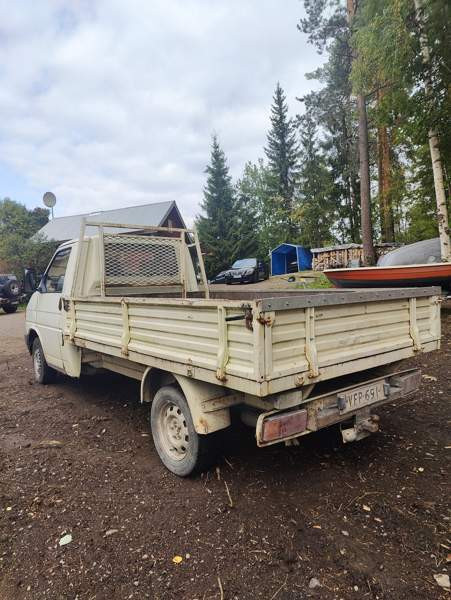 Volkswagen Transporter Varkaus - valokuva 4