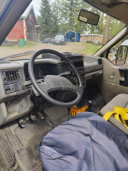 Volkswagen Transporter Varkaus - valokuva 5
