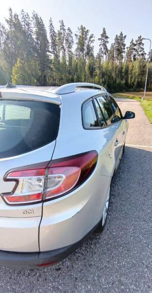 Renault Megane Vantaa - valokuva 3