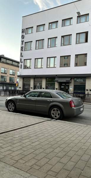 Chrysler 300C Riihimäki - valokuva 2