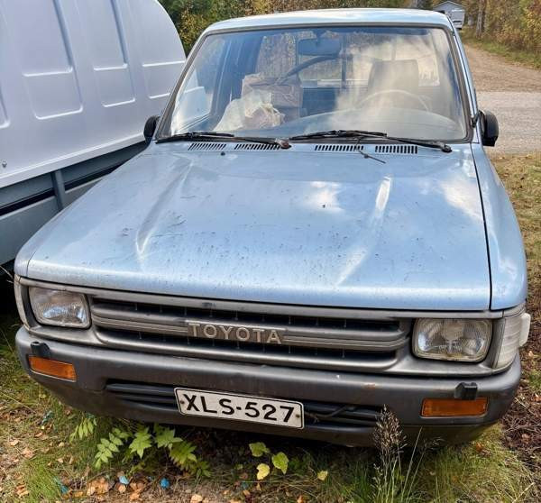 Toyota Hilux Лон-ле-Сонье - изображение 2