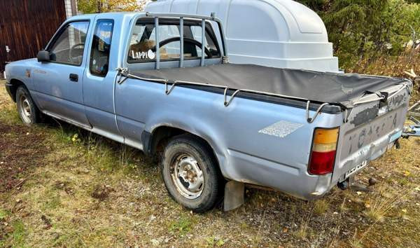 Toyota Hilux Лон-ле-Сонье - изображение 1