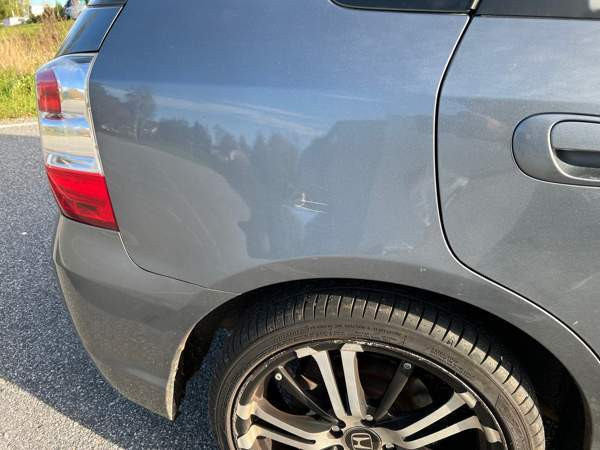 Honda Civic Turtkul - valokuva 4