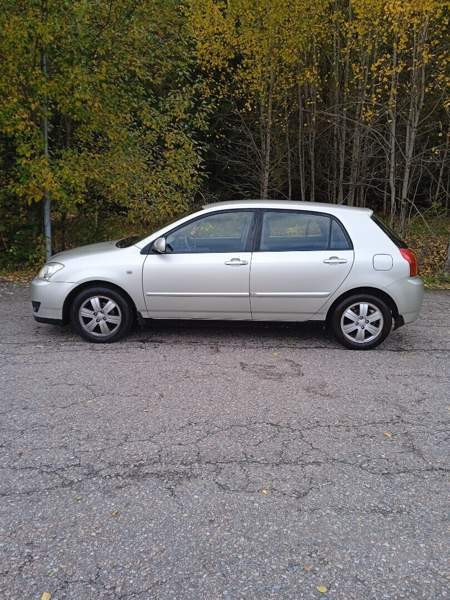 Toyota Corolla Nokia - valokuva 2