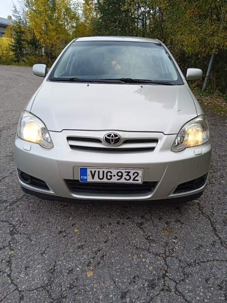 Toyota Corolla Nokia - valokuva 3